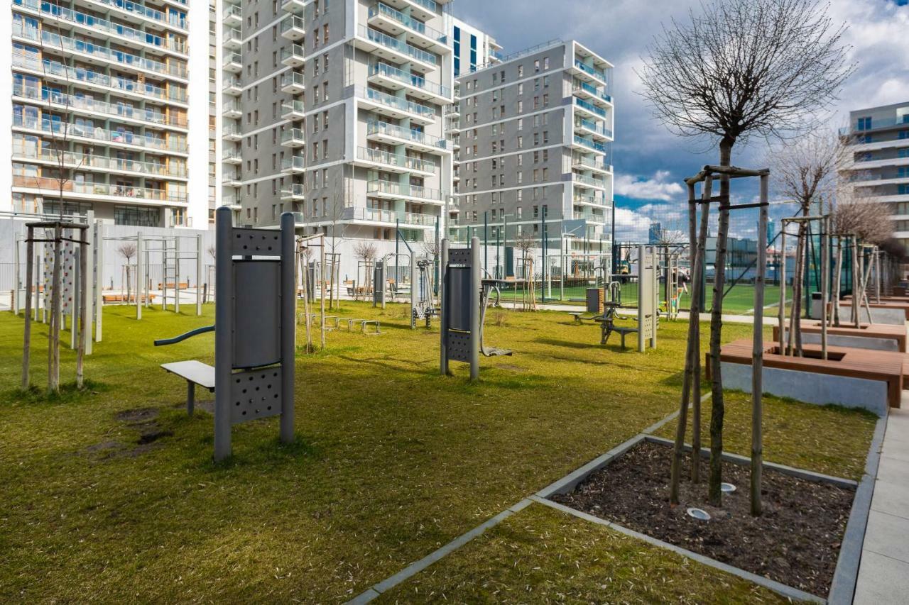 Apartments Varsovia Kasprzaka By Noclegi Renters エクステリア 写真